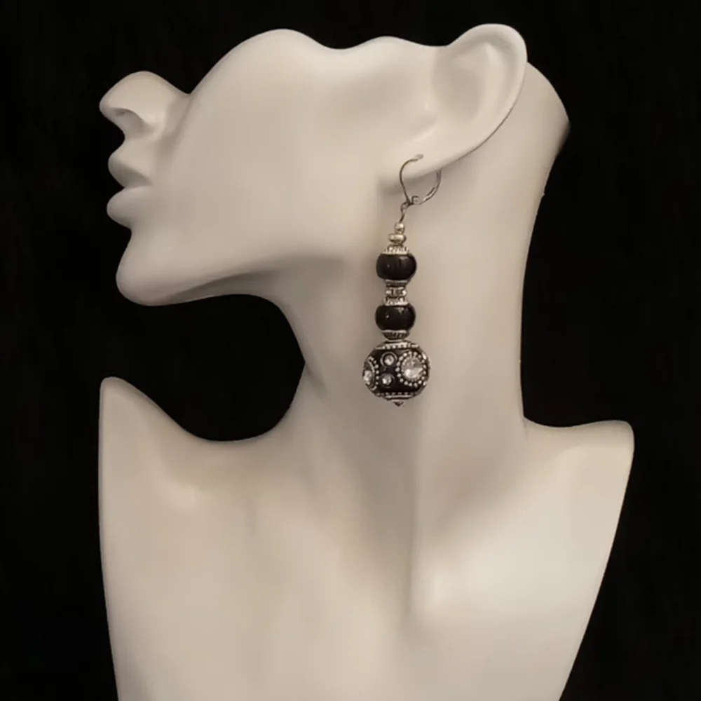 NEW! ♥️Graduated Chunky Black Lamp Drop Earrings! - Picture 1 of 5